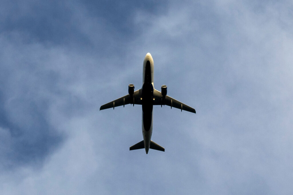 KKR and AV AirFinance Agree to Purchase CIT Aviation Lending Portfolio KKR and AV AirFinance Agree to Purchase CIT Aviation Lending Portfolio